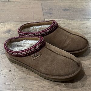 UGG Tan Suede Slippers with Red Accent